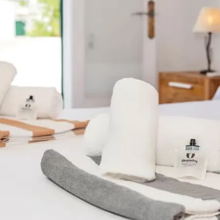 Jultomas Villa Cala'N Bosch (Menorca)